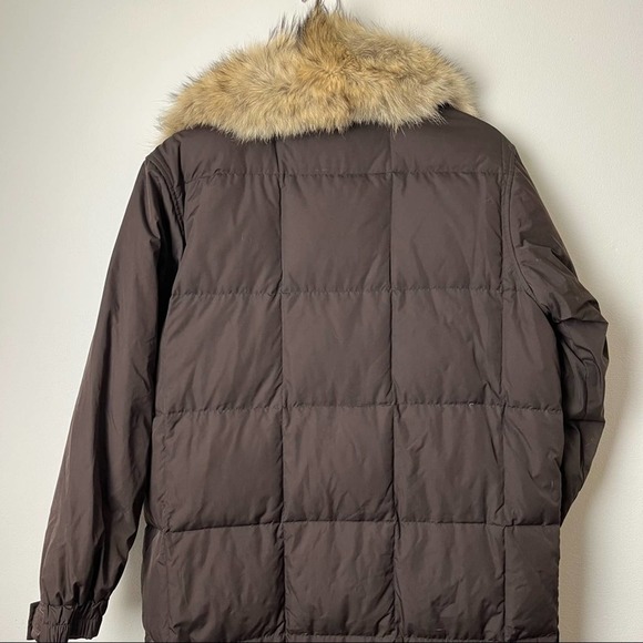 NWT Woolrich Chocolate Duck Down 4510 Coyote Fur Coat Size Medium - Picture 9 of 11